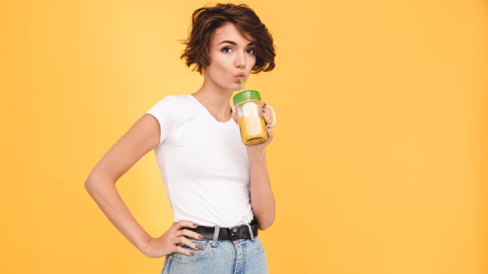 Collagen-boosting drinks: 10 recipes for youthful skin
