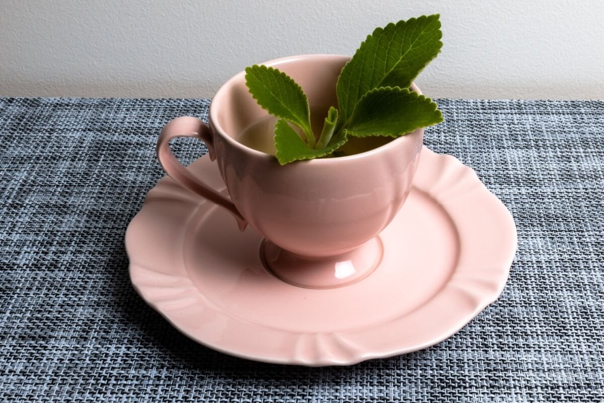 7-teas-to-improve-liver-health