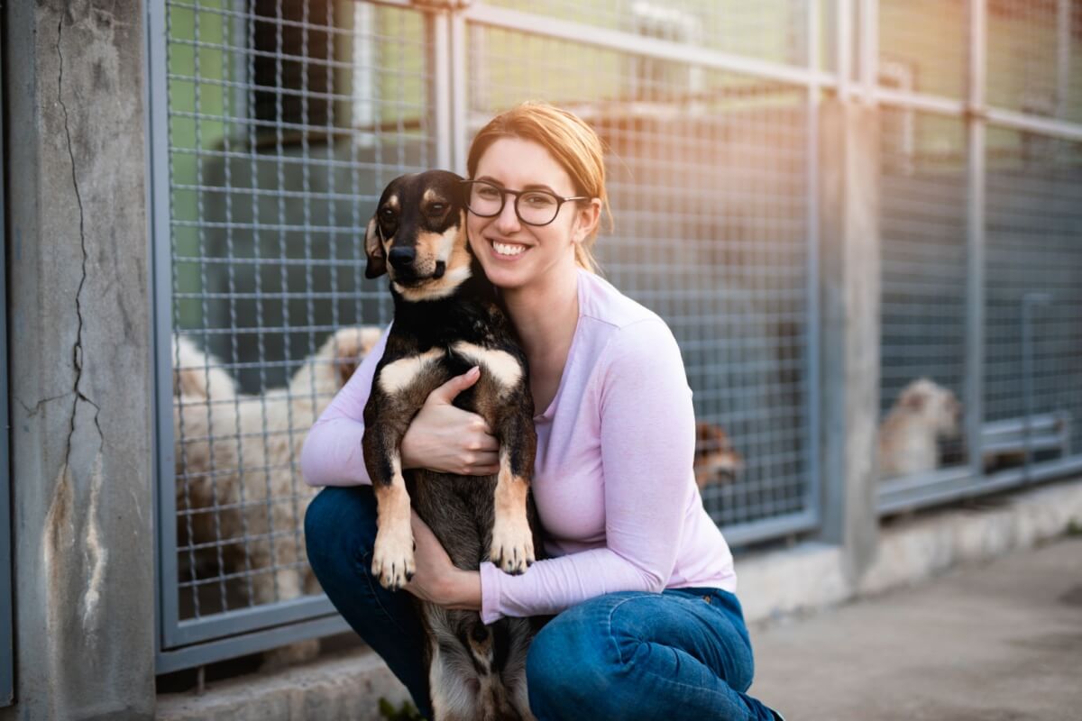 women-lead-pet-adoptions,-but-bear-the-growing-weight-of-challenges