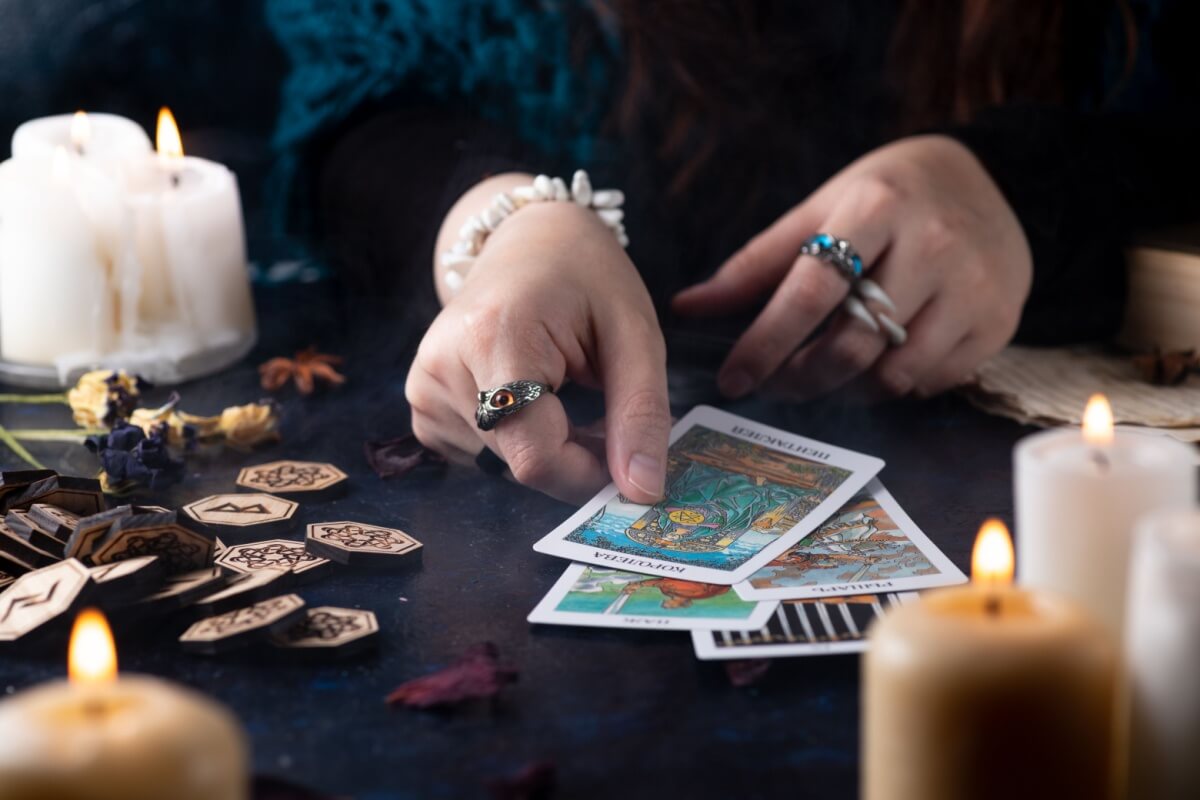 tarot-of-the-day:-prediction-for-the-12-signs-on-04/20/2026