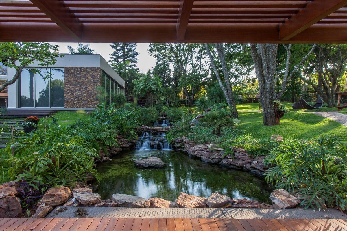 sensory-garden:-see-how-to-create-a-space-that-activates-the-human-senses