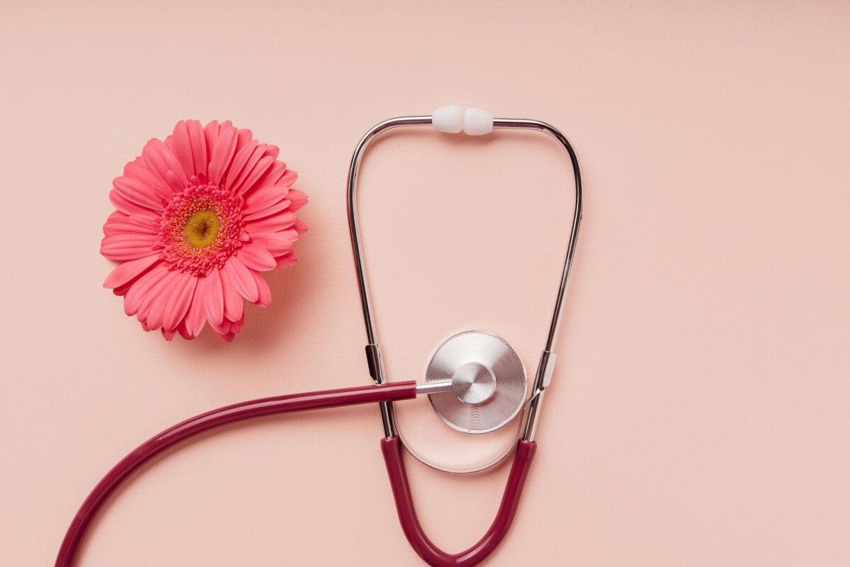 3-precautions-to-maintain-female-intimate-health-in-winter