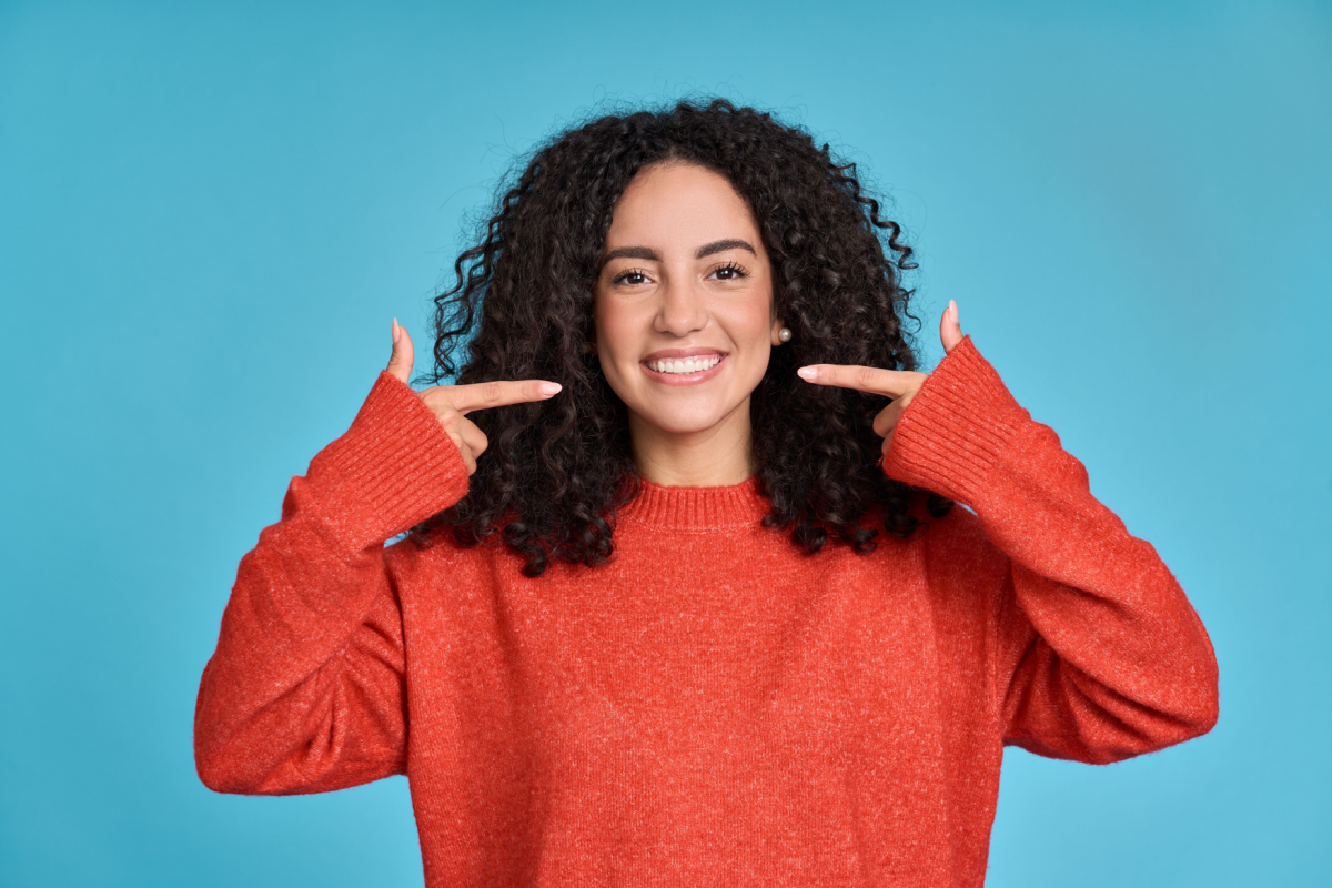 4-signs-that-energy-drinks-could-be-harming-your-teeth