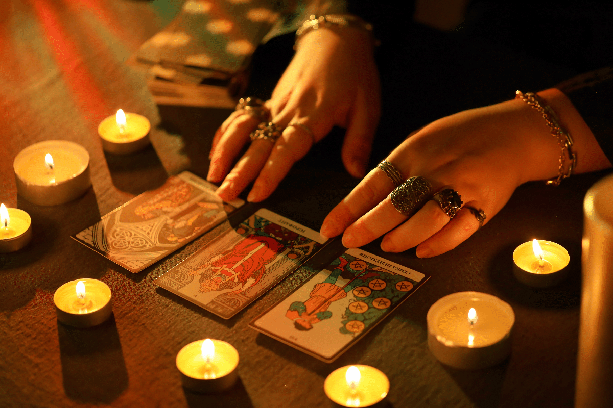 tarot-semanal:-previsao-para-os-signos-de-17-a-23-de-agosto-de-2026