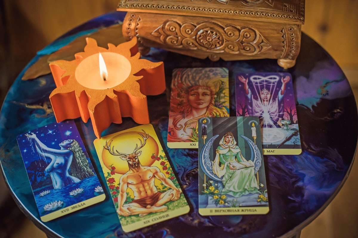 tarot-do-dia:-previsao-para-os-12-signos-em-03/09/2026