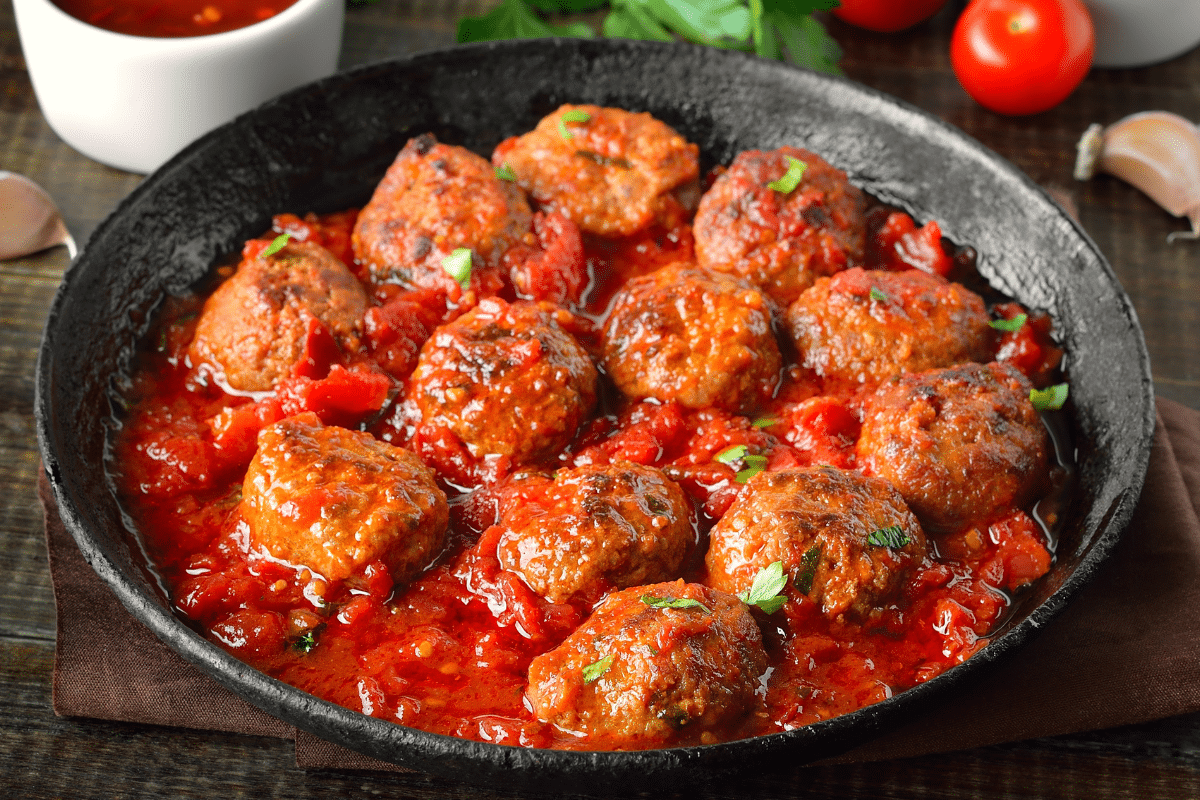 sem-ideia-para-o-jantar?-veja-3-receitas-de-almondegas-faceis-e-ricas-em-proteinas 
