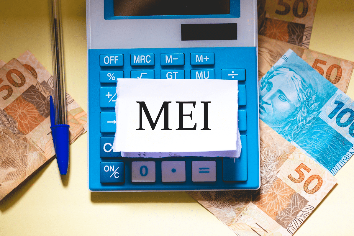 e-mei?-veja-5-cuidados-para-nao-ultrapassar-o-teto-de-r$-81-mil-em-2026