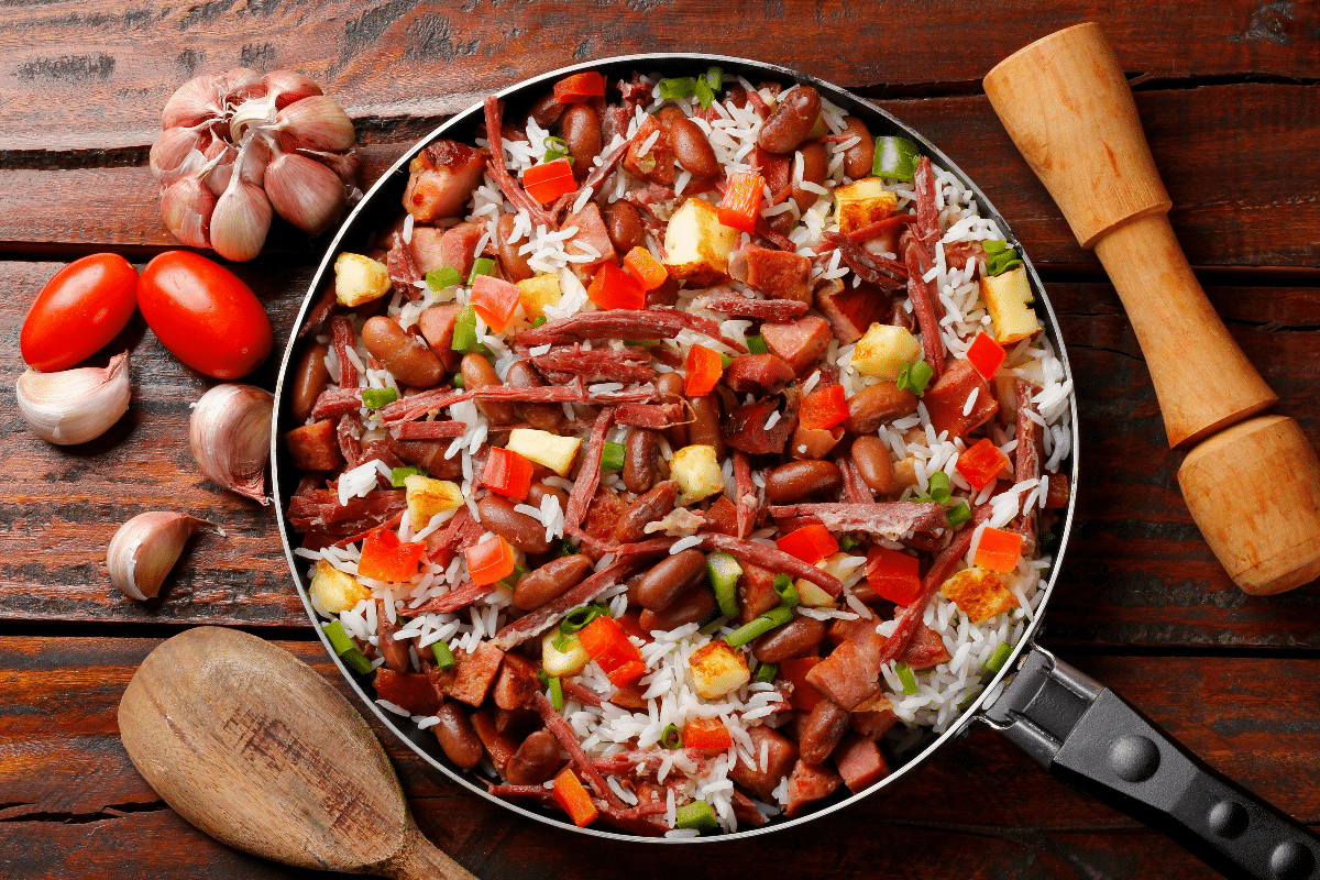 muito-alem-da-carne-de-sol-com-mandioca:-veja-3-receitas-para-o-jantar 